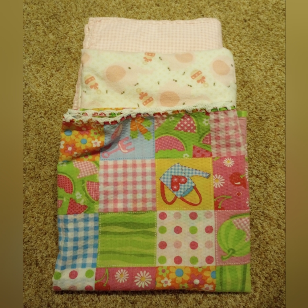 Set of 3 baby blankets